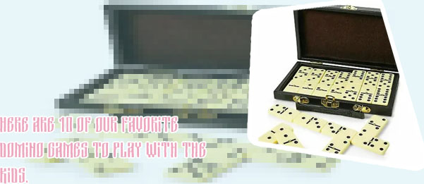 Dominoes play set